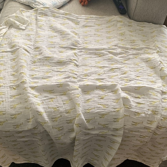 Set of 2 swaddles Adorable Blue and Yellow Animal Print Kids baby Blankets - Picture 5 of 6